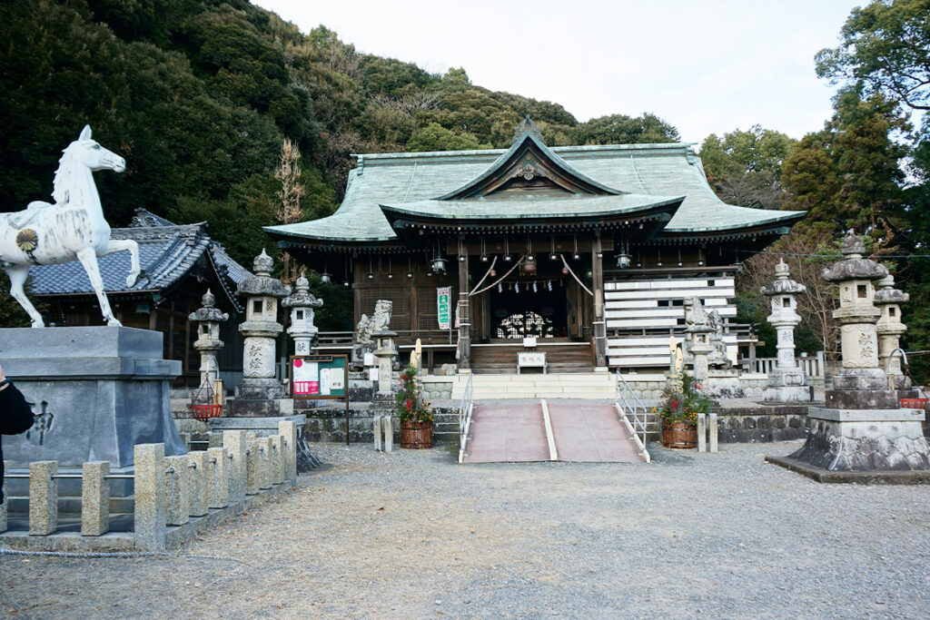 初詣は春日さん(形原神社)へ