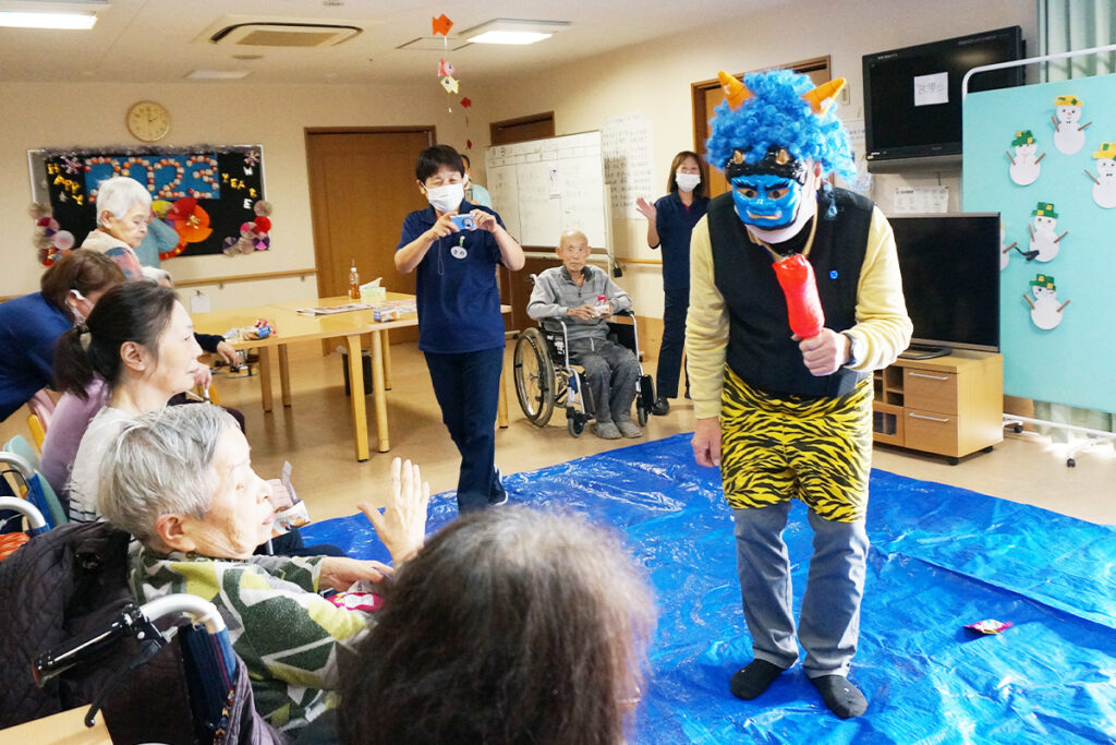 節分 豆まき やさしい鬼さん