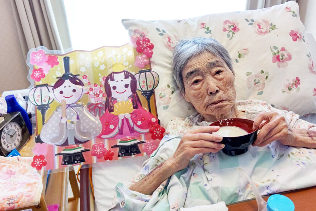 【管理体制】ひな祭りで手作り甘酒…施設内ではいくつかの専門委員会を設置し、日々改善をしています