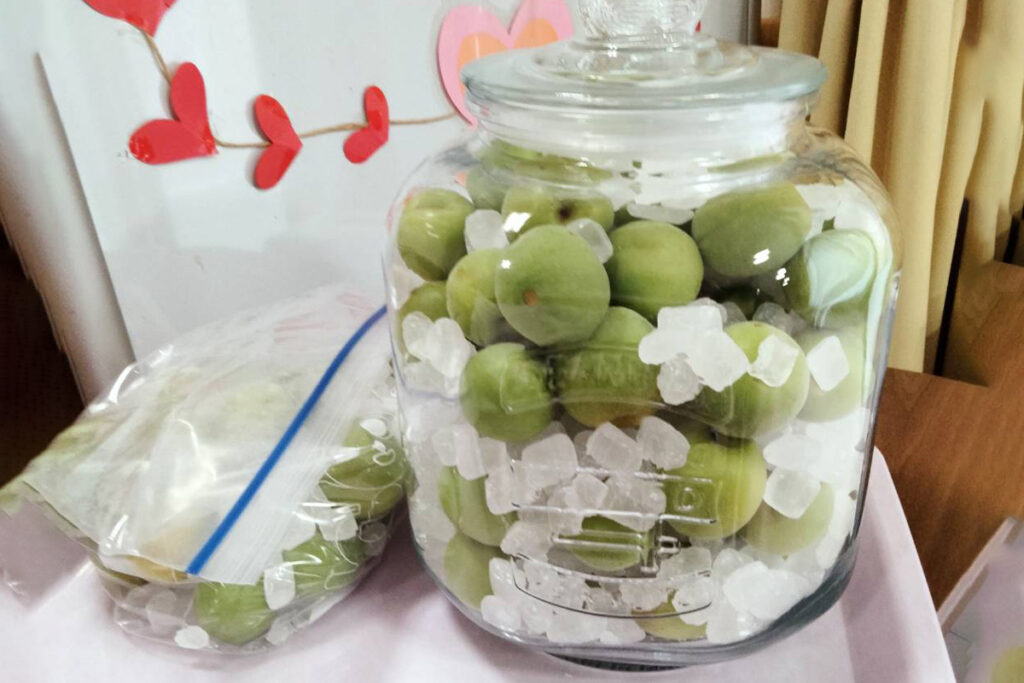 【イベント】梅ジュース作り・・・季節を感じますね